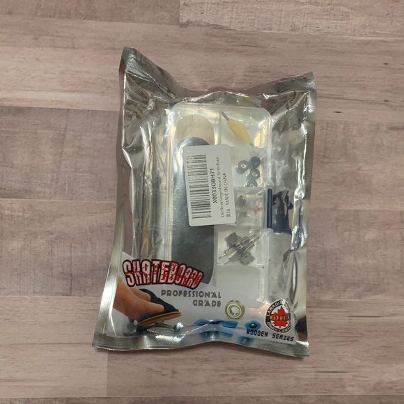 Fingerboard Skateboard, 1Pc Maple Wooden+Alloy Fingerboard Finger Skateboards wi - Picture 5 of 6